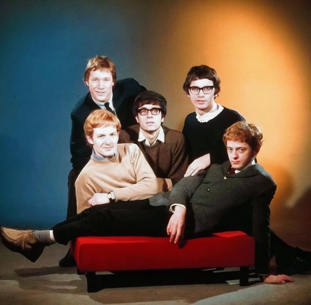 Manfred Mann –  “Doo Wah Diddy” (1963)